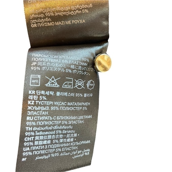 LONG sleeve v-neck midi dress - Picture 5 of 9